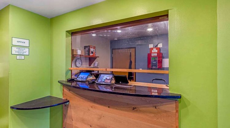 Extended Stay America Select Fort Bragg Lobby