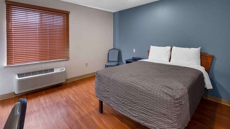 Extended Stay America Select Fort Bragg Room