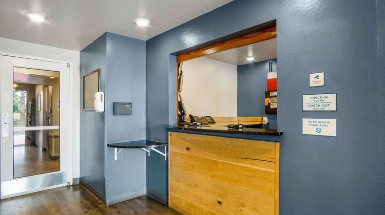 Extended Stay Ashley Phosphate Lobby