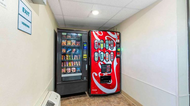 Extended Stay America Select Lubbock W Lobby