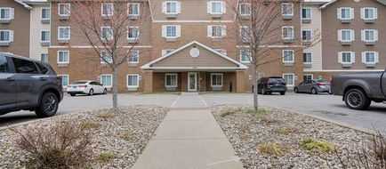 Extended Stay America Select SDF Airport Exterior
