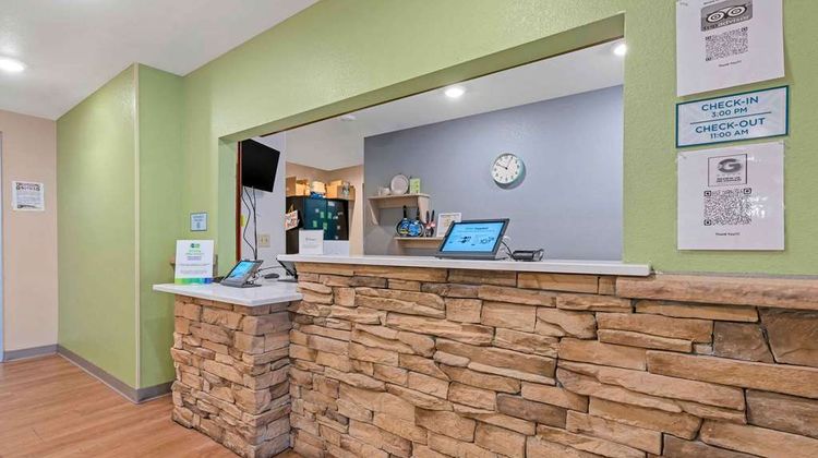 Extended Stay America Select SDF Airport Lobby