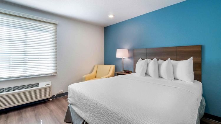 Extended Stay America Select Clearwater Room