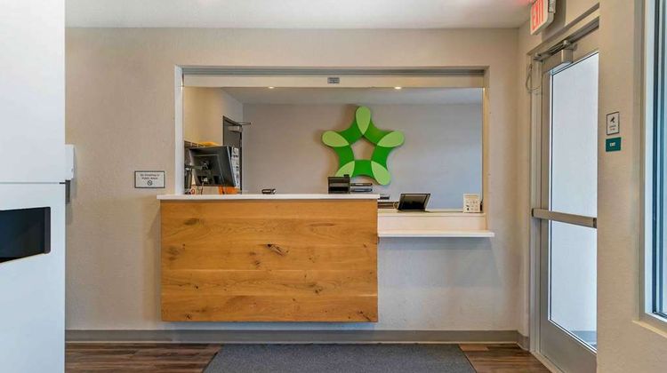 Extended Stay America Select Rochester Lobby