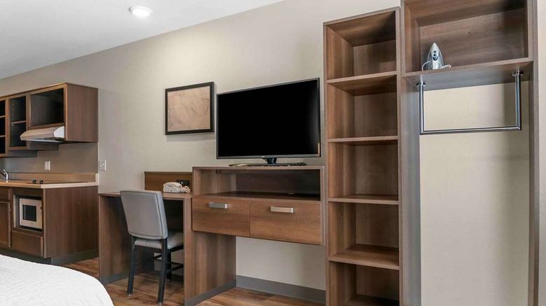 <b>Extended Stay America Select Rochester Room</b>. Images powered by <a href="https://iceportal.shijigroup.com/" title="IcePortal" target="_blank">IcePortal</a>.