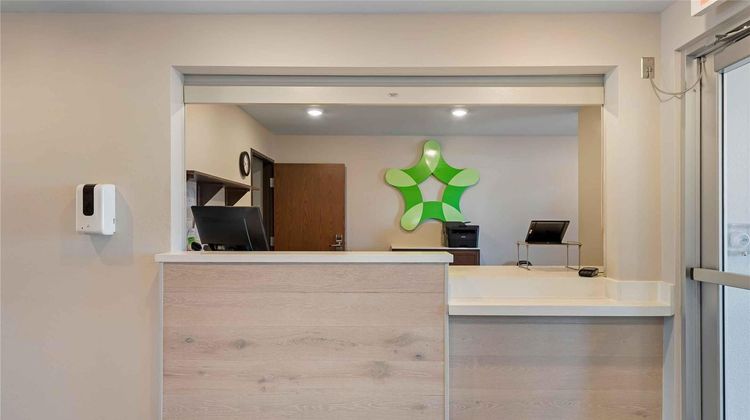 Extended Stay America Select MSP Airport Lobby