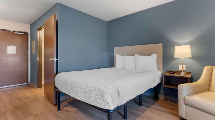 Extended Stay America Select MSP Airport Room
