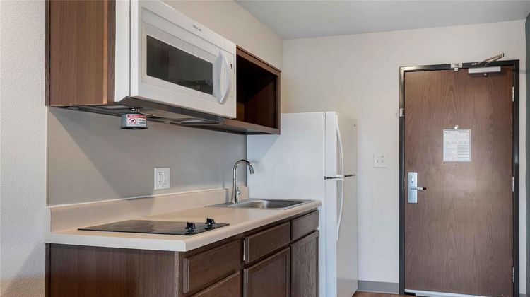 Extended Stay America Select MSP Airport Room