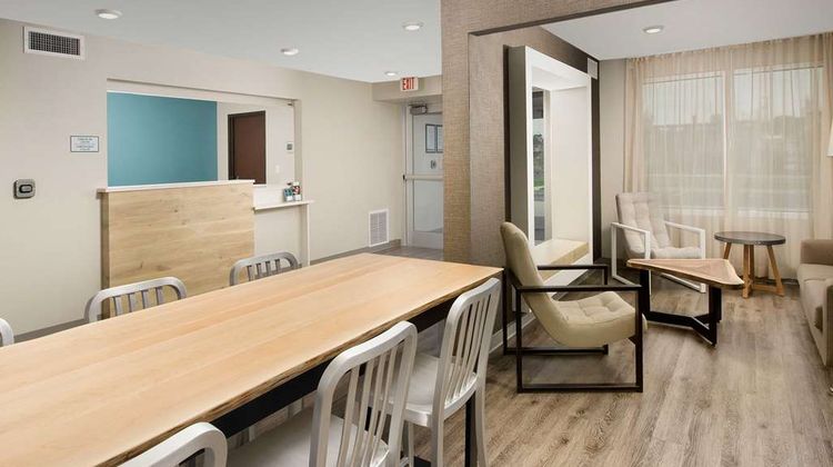 Extended Stay America Select Fridley Lobby