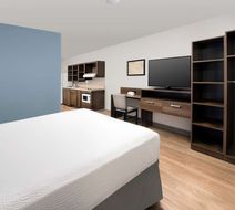 Extended Stay America Select Fridley Room