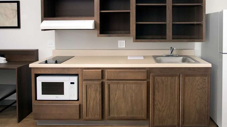 Extended Stay America Select Fridley Room
