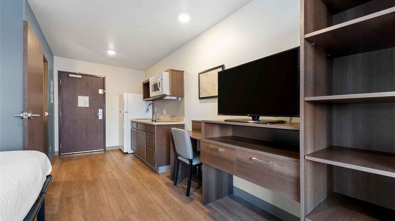<b>Extended Stay America Select Fridley Room</b>. Images powered by <a href="https://iceportal.shijigroup.com/" title="IcePortal" target="_blank">IcePortal</a>.