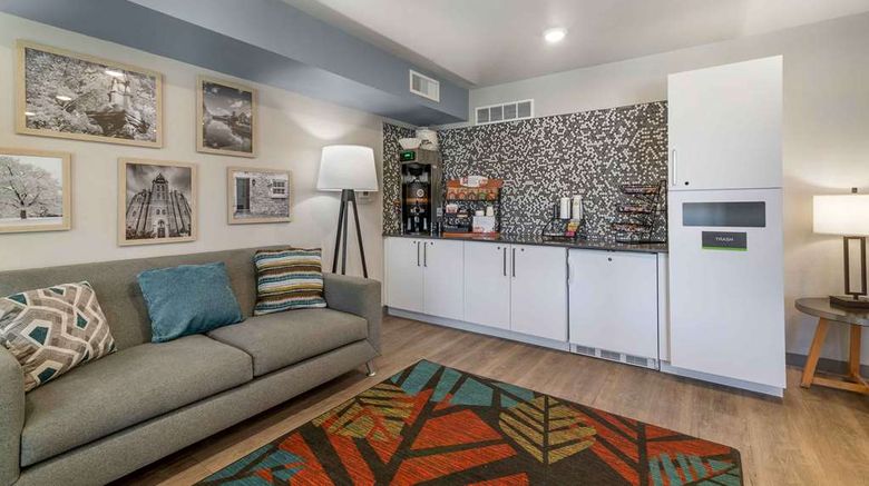 <b>Extended Stay America Suites Nashua Restaurant</b>. Images powered by <a href="https://iceportal.shijigroup.com/" title="IcePortal" target="_blank">IcePortal</a>.