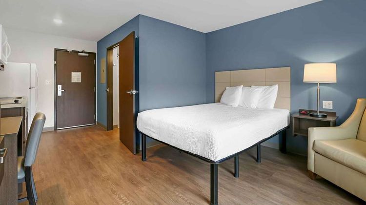Extended Stay America Suites Providence Room