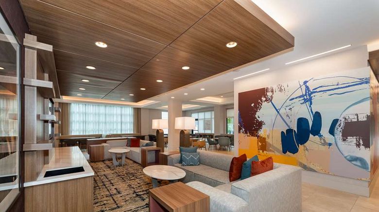 <b>Homewood Stes by Hilton Atlanta Buckhead Lobby</b>. Images powered by <a href="https://iceportal.shijigroup.com/" title="IcePortal" target="_blank">IcePortal</a>.
