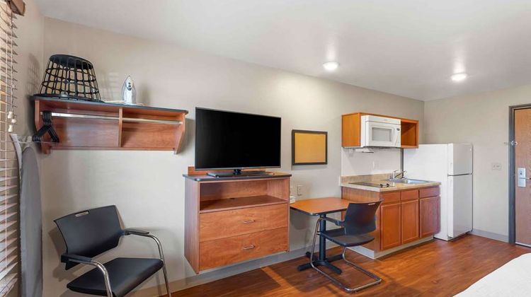Extended Stay America Select Denver Apt Room