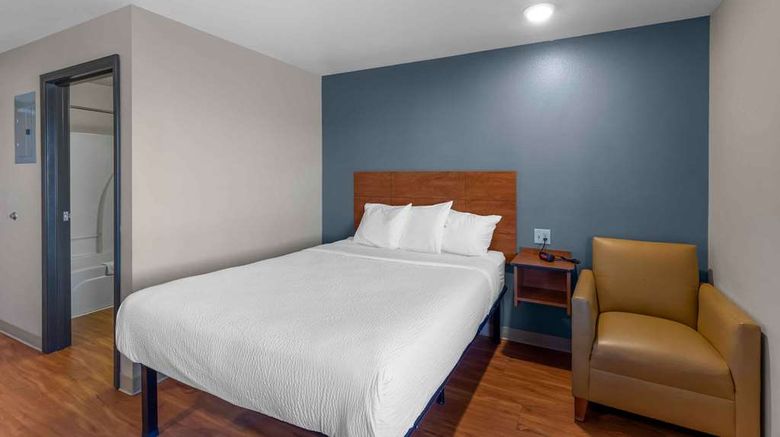 <b>Extended Stay America Select Denver Apt Room</b>. Images powered by <a href="https://iceportal.shijigroup.com/" title="IcePortal" target="_blank">IcePortal</a>.