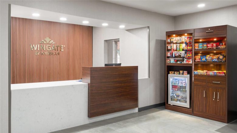 <b>Wingate by Wyndham Mansfield Ohio Lobby</b>. Images powered by <a href="https://iceportal.shijigroup.com/" title="IcePortal" target="_blank">IcePortal</a>.