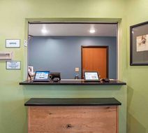 Extended Stay America Riverside Corona Lobby