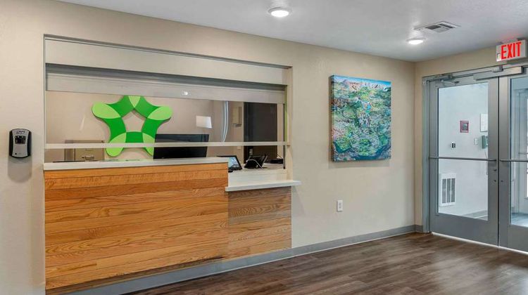 Extended Stay America Atlanta Lobby