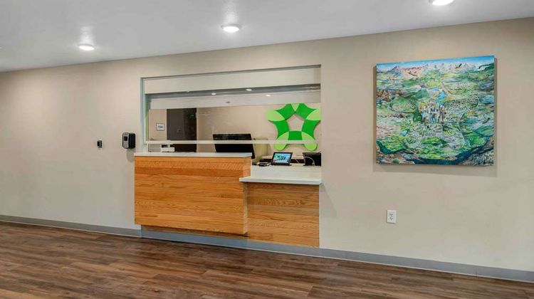 Extended Stay America Atlanta Lobby