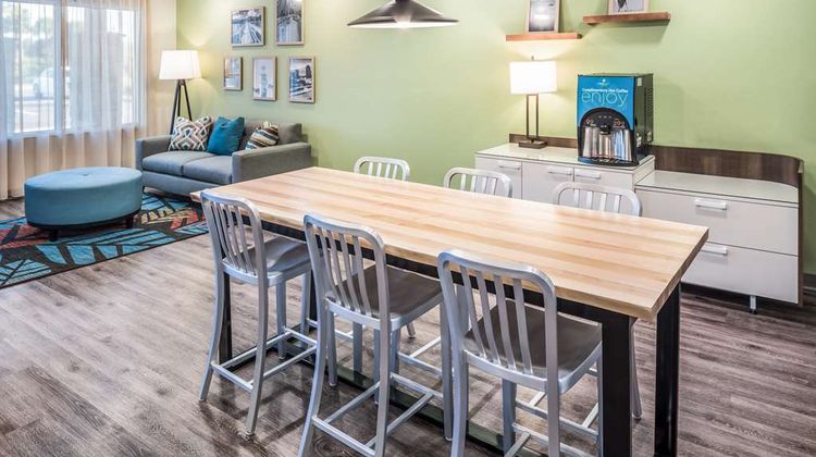 Extended Stay America Select Orlando Lobby