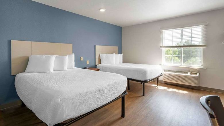 <b>Extended Stay America Select Lakeland Room</b>. Images powered by <a href="https://iceportal.shijigroup.com/" title="IcePortal" target="_blank">IcePortal</a>.