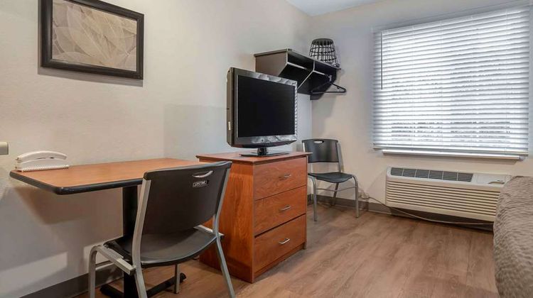 Extended Stay America Slct Tallahassee E Room