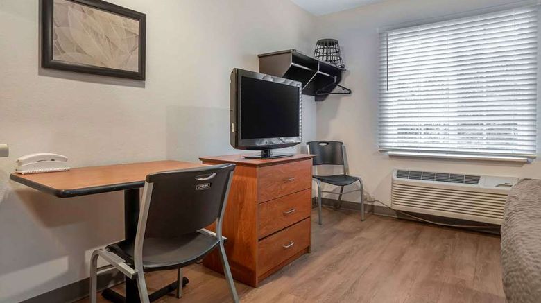 <b>Extended Stay America Slct Tallahassee E Room</b>. Images powered by <a href="https://iceportal.shijigroup.com/" title="IcePortal" target="_blank">IcePortal</a>.