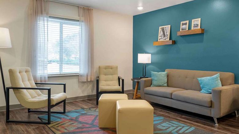 <b>Extended Stay America Select Orlando Apt Lobby</b>. Images powered by <a href="https://iceportal.shijigroup.com/" title="IcePortal" target="_blank">IcePortal</a>.