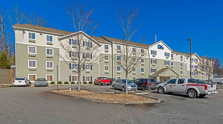 <b>Extended Stay America Select Atlanta Exterior</b>. Images powered by <a href="https://iceportal.shijigroup.com/" title="IcePortal" target="_blank">IcePortal</a>.