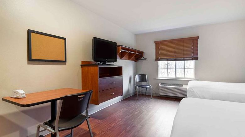 <b>Extended Stay America Select Atlanta Room</b>. Images powered by <a href="https://iceportal.shijigroup.com/" title="IcePortal" target="_blank">IcePortal</a>.