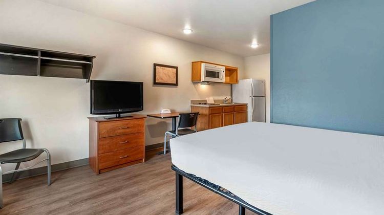 Extended Stay America Select IND Airport Room