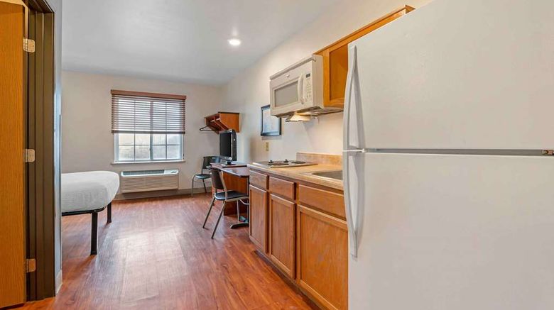 <b>Extended Stay America Indianapolis Room</b>. Images powered by <a href="https://iceportal.shijigroup.com/" title="IcePortal" target="_blank">IcePortal</a>.