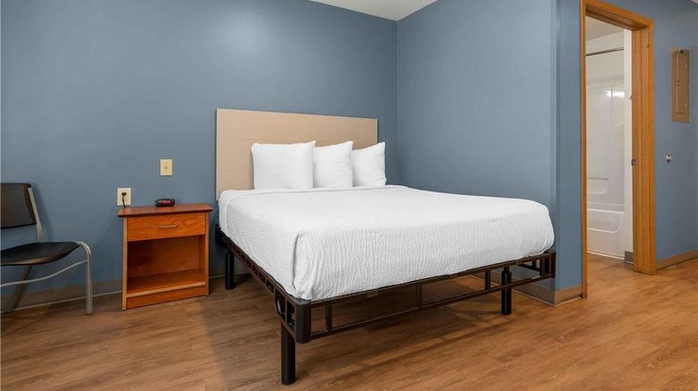 <b>Extended Stay America Select Lawrence Room</b>. Images powered by <a href="https://iceportal.shijigroup.com/" title="IcePortal" target="_blank">IcePortal</a>.