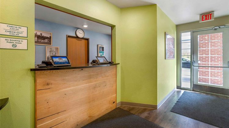 Extended Stay America Select Plainfield Lobby
