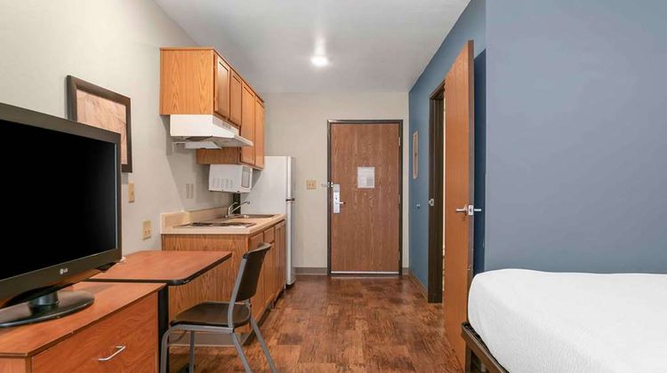 Extended Stay America Select Kalamazoo Room