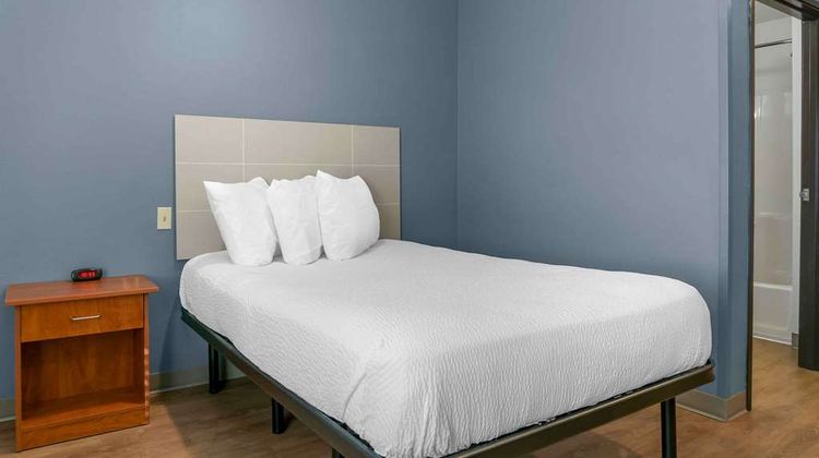 Extended Stay America Select Kalamazoo Room