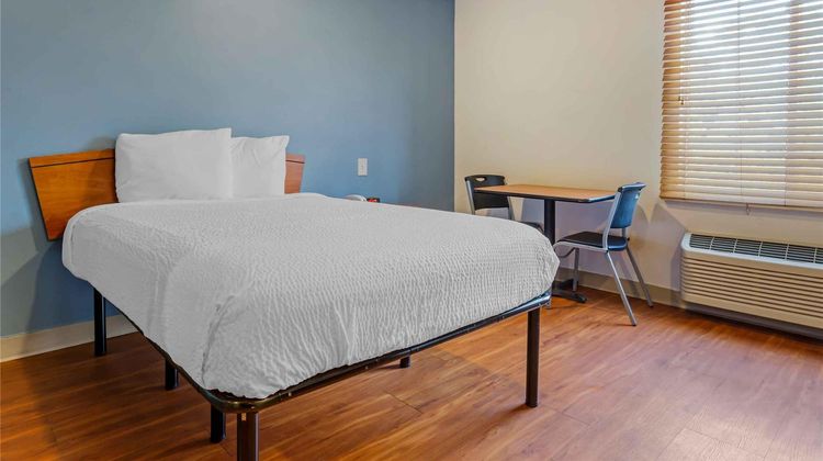 Extended Stay America Select West Room