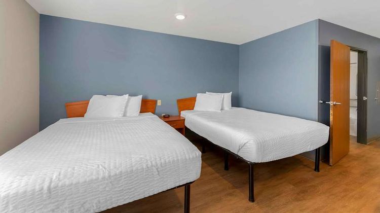 Extended Stay America Select Cleveland Room