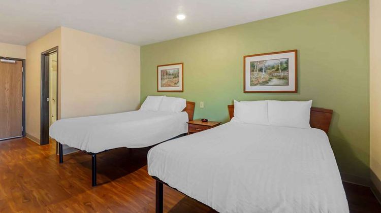 Extended Stay America Select Cleveland Room