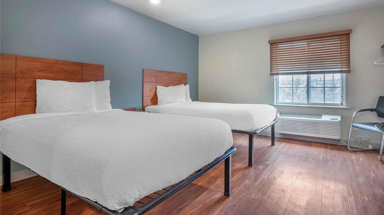 Extended Stay America Select Dayton S Room