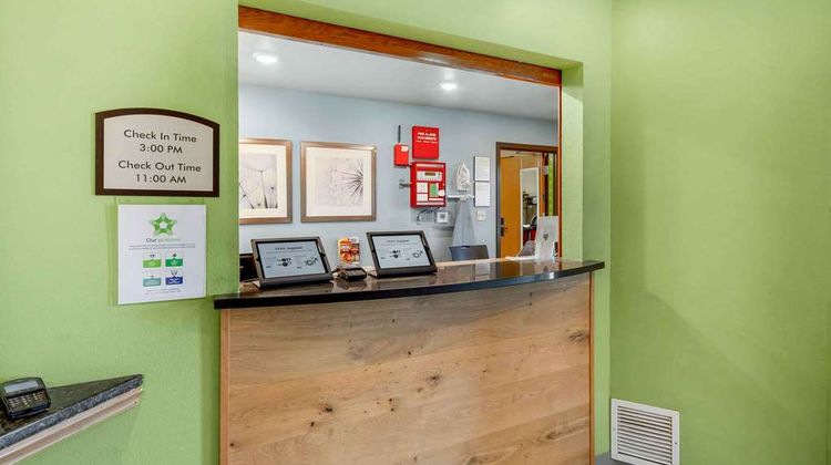 Extended Stay America Select OKC Airport Lobby