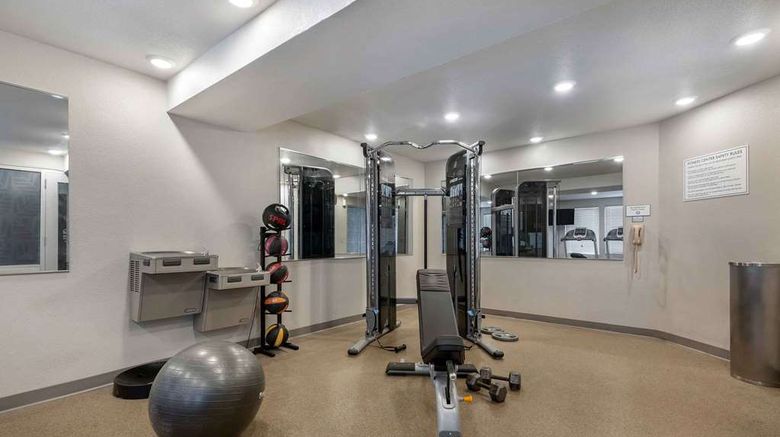<b>Extended Stay America Select Pittsburgh Health</b>. Images powered by <a href="https://iceportal.shijigroup.com/" title="IcePortal" target="_blank">IcePortal</a>.