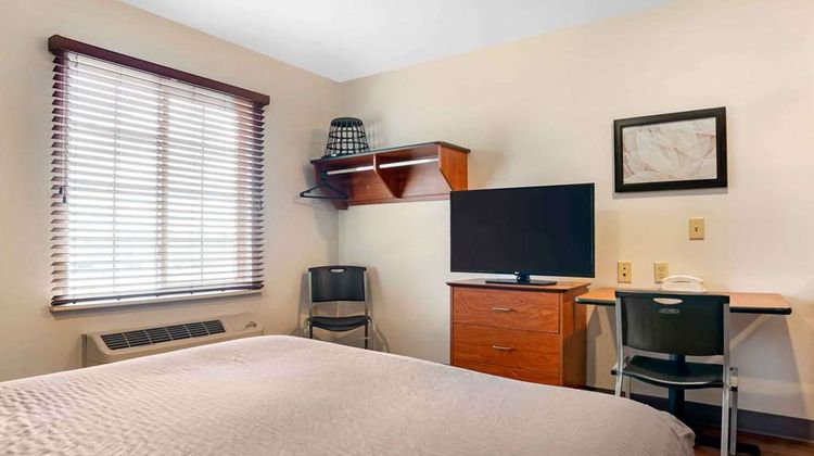 Extended Stay America Select Stes Daphne Room