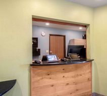 Extended Stay America Select Lobby