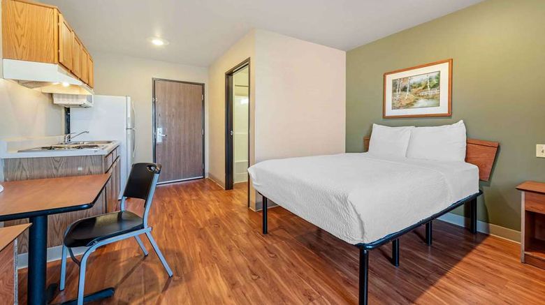 <b>Extended Stay America Select Room</b>. Images powered by <a href="https://iceportal.shijigroup.com/" title="IcePortal" target="_blank">IcePortal</a>.