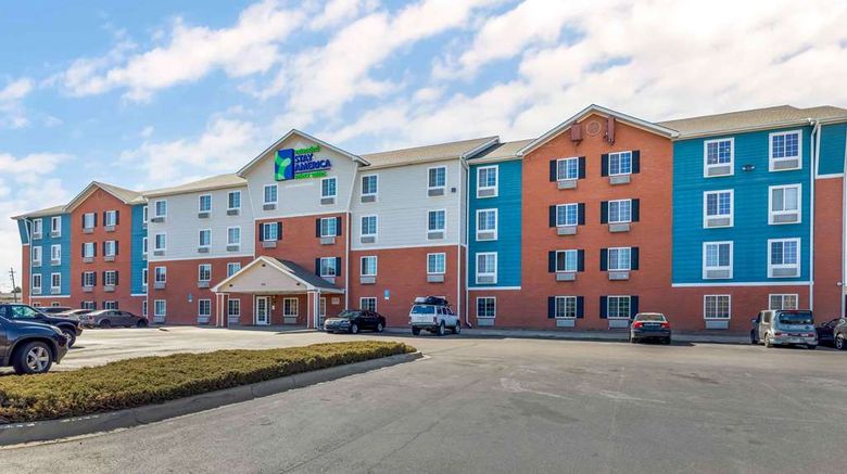 <b>Extended Stay America Select Denver Exterior</b>. Images powered by <a href="https://iceportal.shijigroup.com/" title="IcePortal" target="_blank">IcePortal</a>.