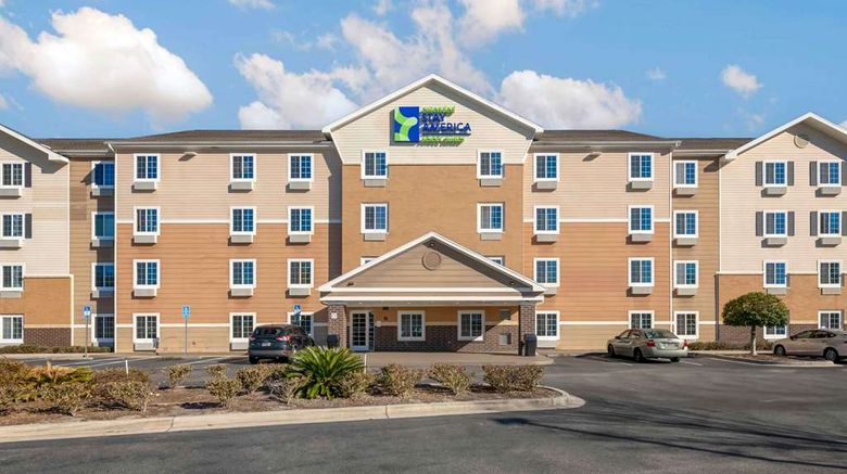 Extended Stay America Select I-95 N Exterior. Images powered by <a href="https://iceportal.shijigroup.com" target="_blank" rel="noopener">Ice Portal</a>.