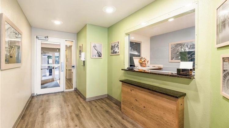 Extended Stay America Select Ocala Lobby